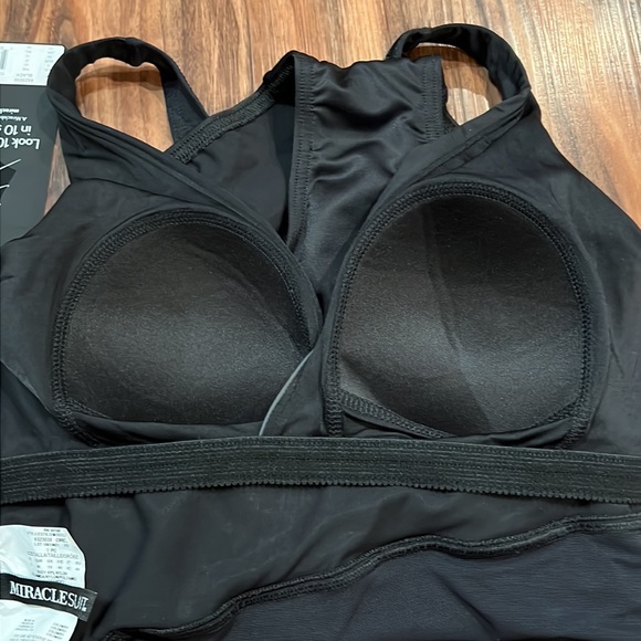 Miraclesuit Circe One Piece - Picture 12 of 16